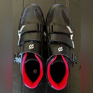 Peloton Black and Red Cycling Shoes Unisex